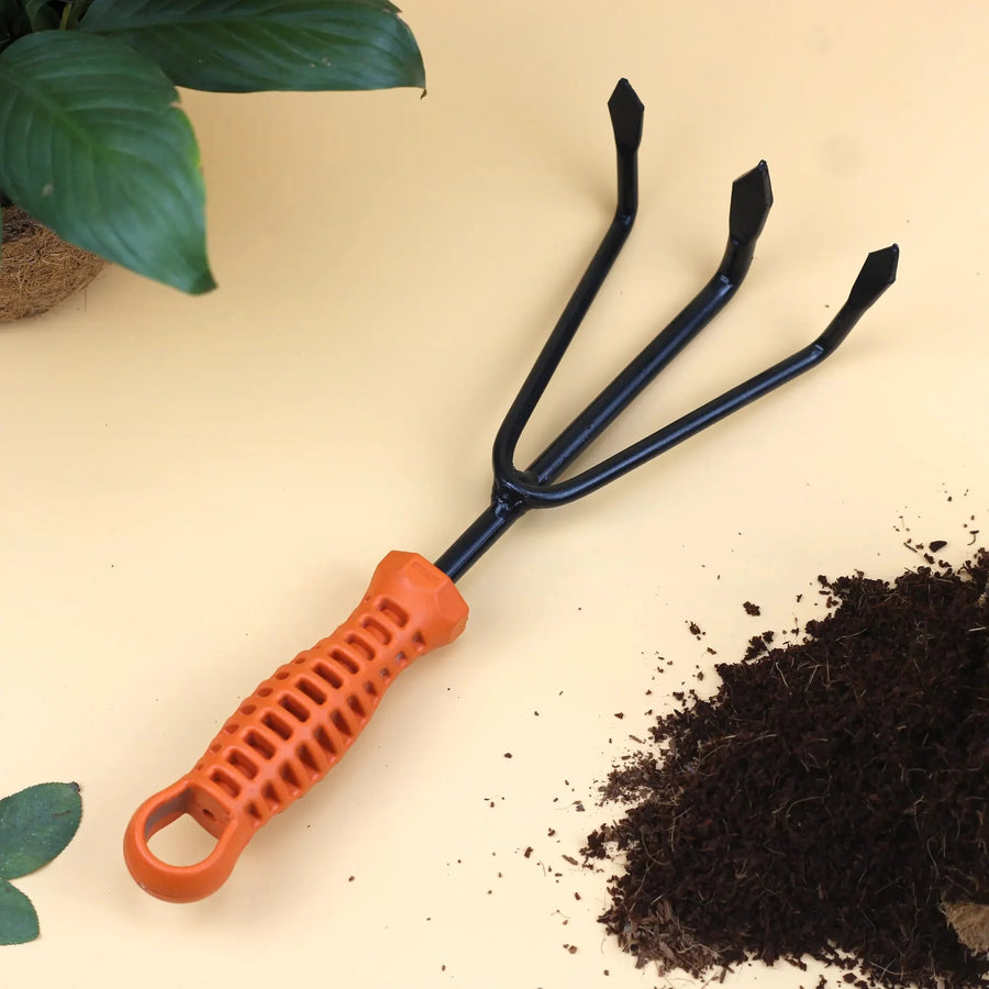 Hand Cultivator - Tools