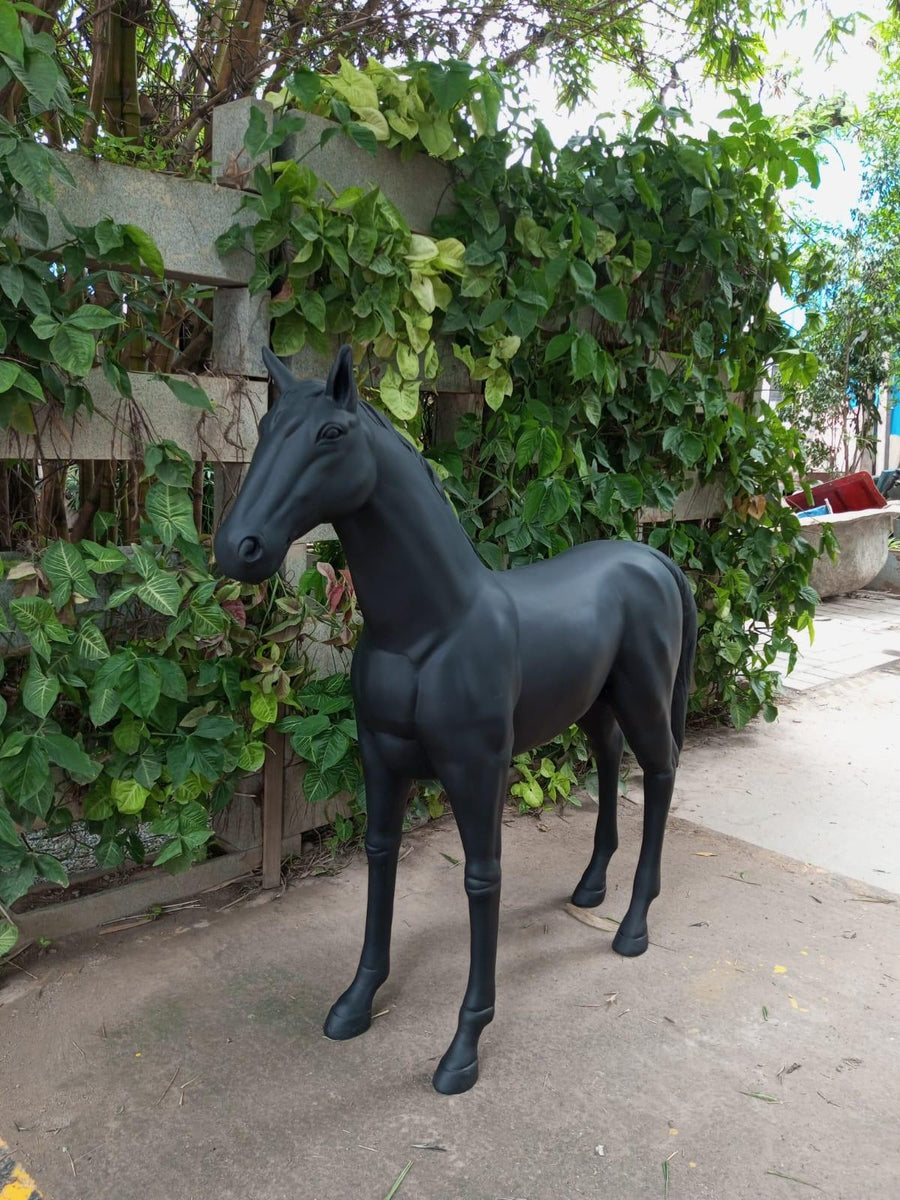 Horse Figure-H 144